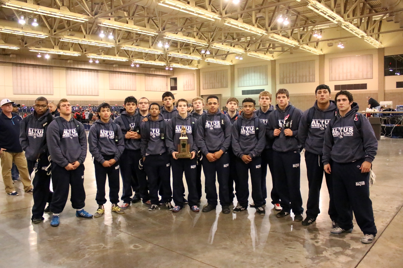 Untitled 1 [www.lawrestlingnews.com]